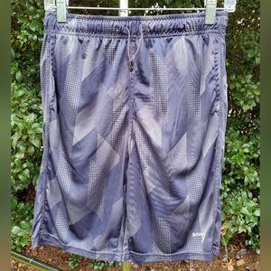 Boys Athletic Works Gray Geometric Shorts Size XL (14-16)| Great Condition